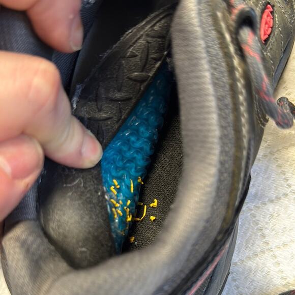 Keen Athletic Shoes Gray and Pink with Steel Toe & Dr Scholls Inserts - Picture 4 of 10